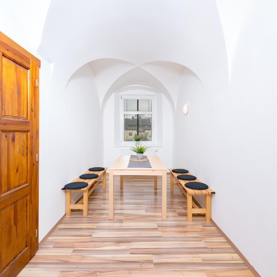 Penzion, Restaurant Gloria Chrastava Eksteriør billede